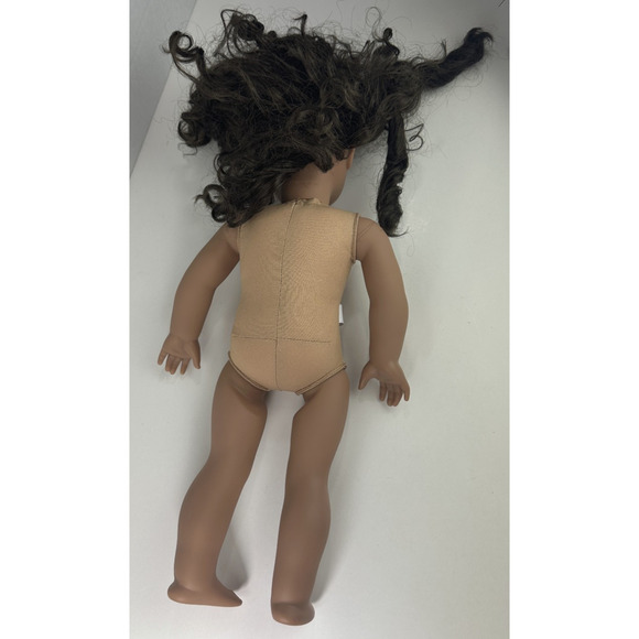 American Girl Truly Me Doll – Green Eyes – Brown Curly Hair 18" Medium Tan Skin - Picture 7 of 16